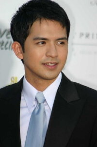 Dennis Trillo