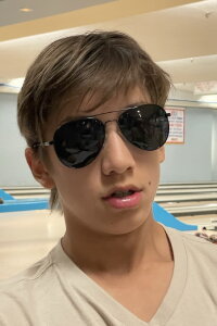 Desmond Ko Heinrichs