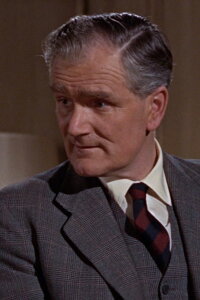 Desmond Llewelyn