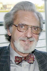 Desmond Rayner