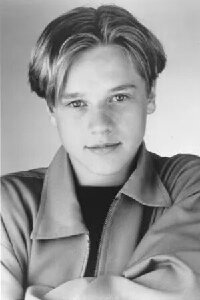 Devon Sawa
