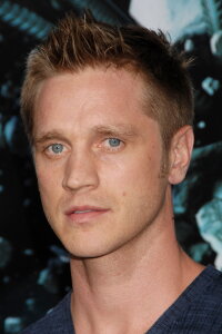 Devon Sawa