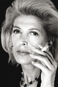 Dina Consta