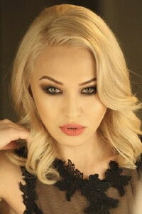 Dina Jakob