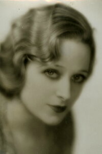Dorothy Revier
