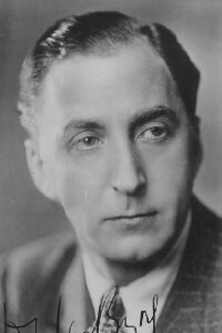 Douglas Byng