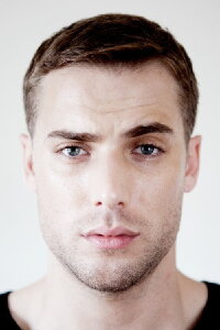 Dustin Milligan