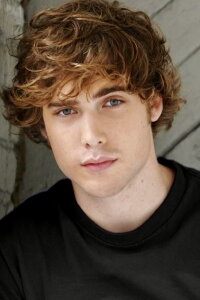 Dustin Milligan