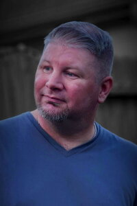Dustin Tamplen