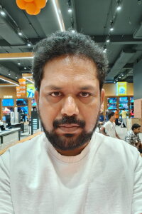 Eav Suresh