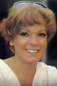 Elaine Cristina