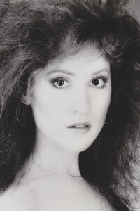 Elizabeth Arlen