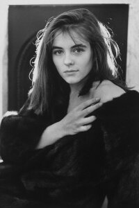 Elizabeth Hurley