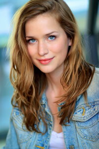 Elizabeth Lail