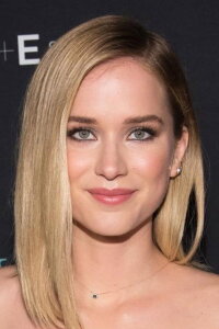 Elizabeth Lail