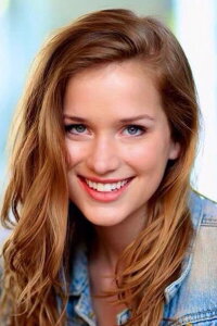 Elizabeth Lail