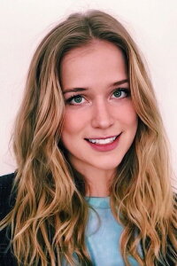Elizabeth Lail