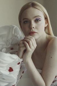 Elle Fanning