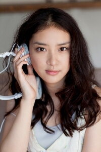 Emi Takei