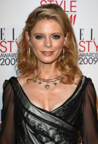 Emilia Fox