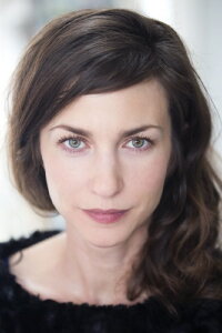 Émilie Caen