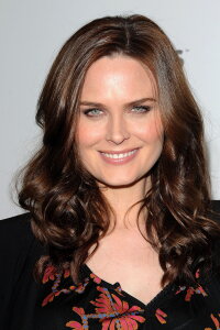 Emily Deschanel
