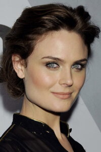 Emily Deschanel
