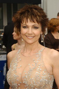 Emma Samms