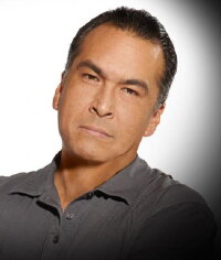 Eric Schweig