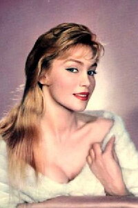 Estella Blain