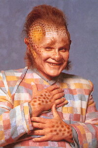 Ethan Phillips