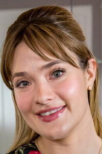 Eva Bourne