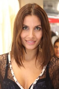 Eva Decastelo