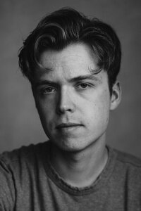 Evan Roe