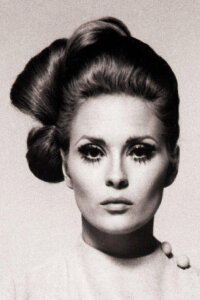 Faye Dunaway