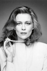 Faye Dunaway