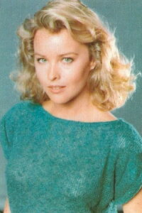 Faye Grant