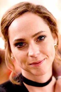 Fiona Dourif