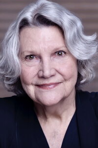 Frances Lee McCain