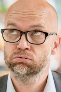 Fredrik Steen