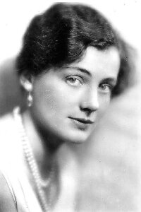 Frieda Inescort