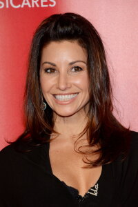 Gina Gershon