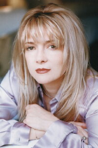 Glenne Headly