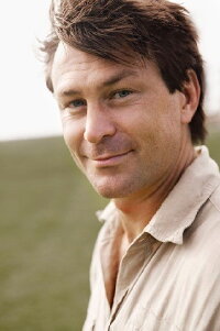 Grant Bowler