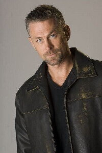 Grant Bowler