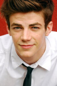 Grant Gustin