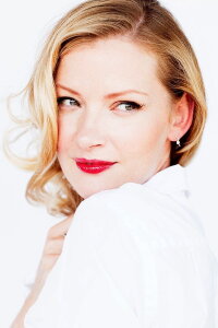 Gretchen Mol