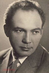 Grigoriy Gay