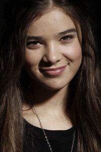 Hailee Steinfeld