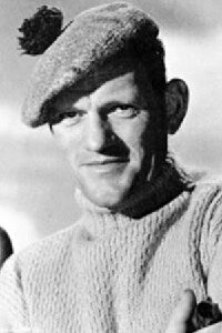 Harry Andrews